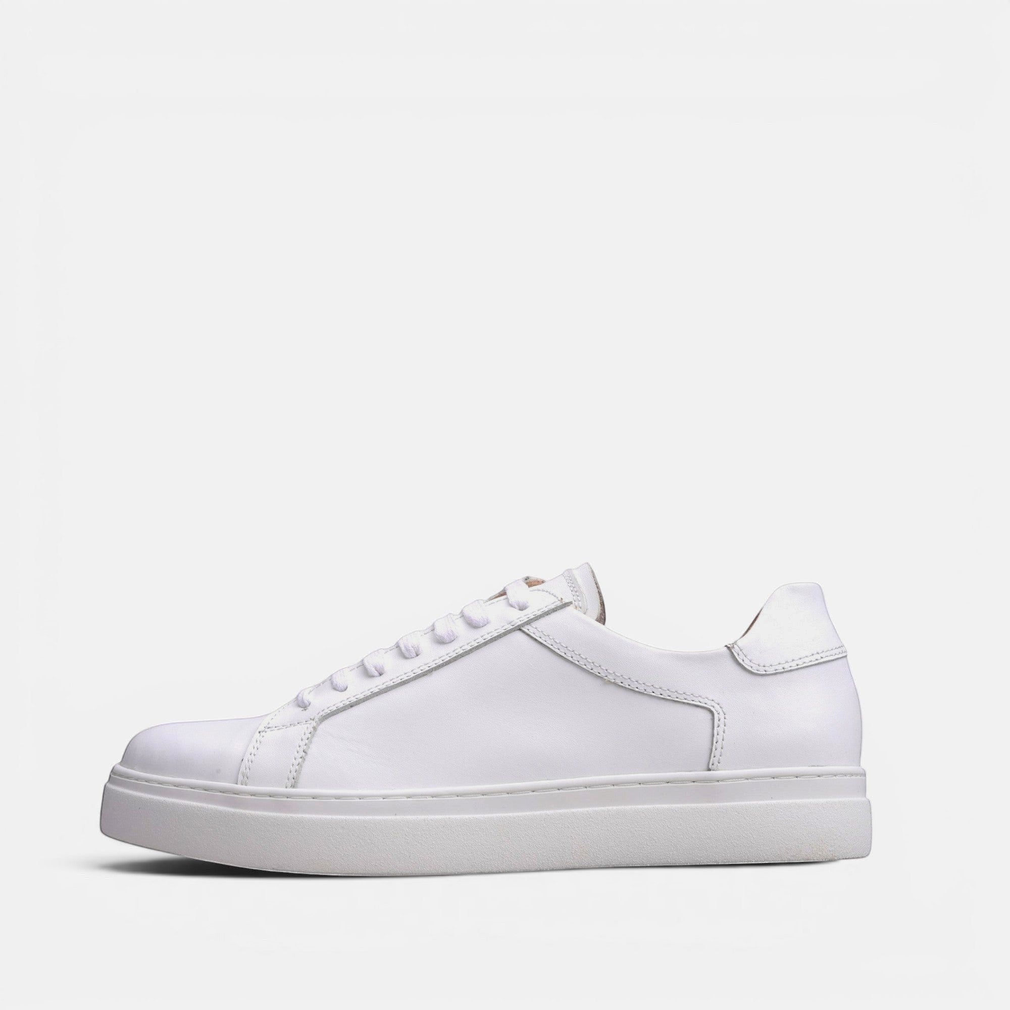 Volzak 7011 s basket en cuir Blanc