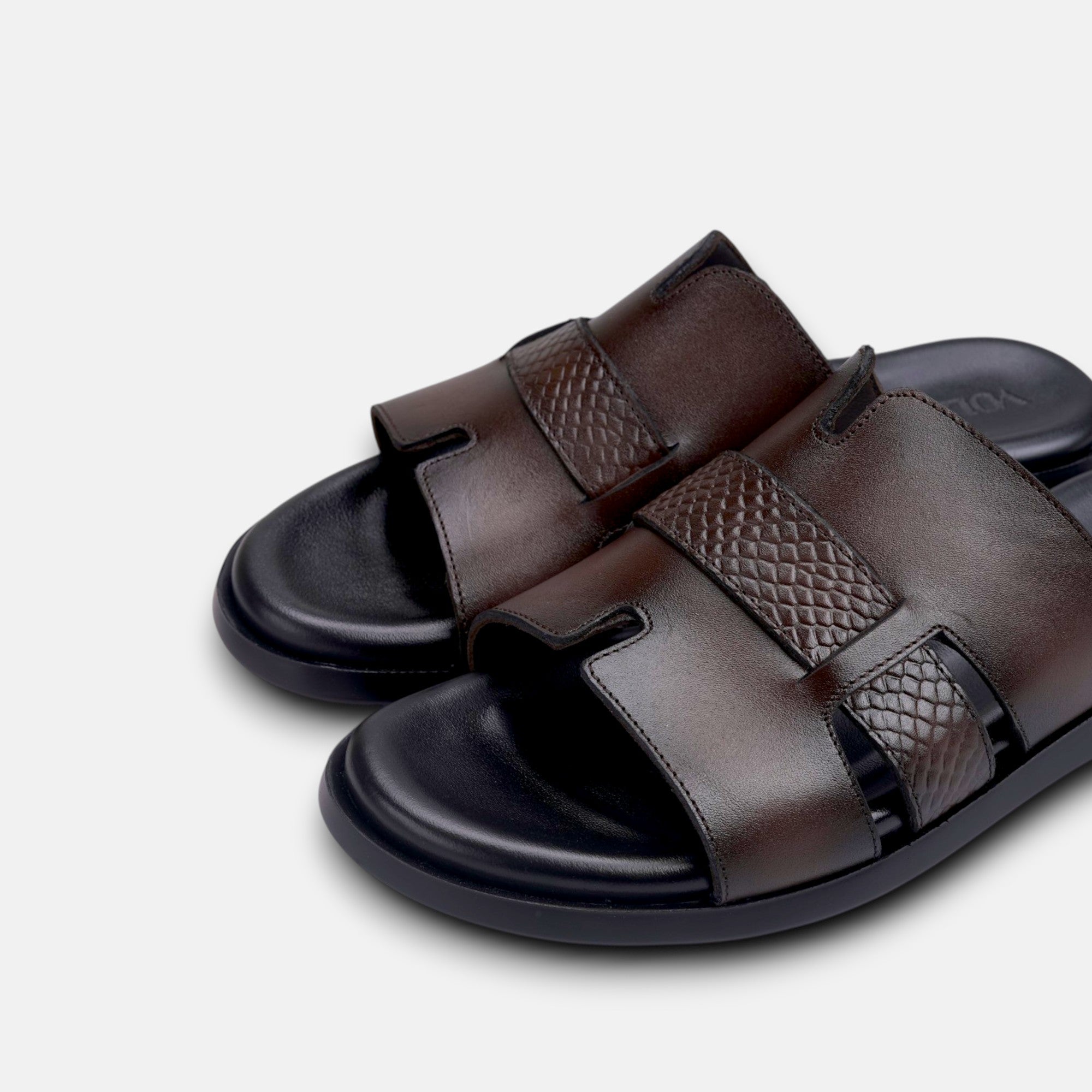 Volzak 5427 Sandale en cuir Marron